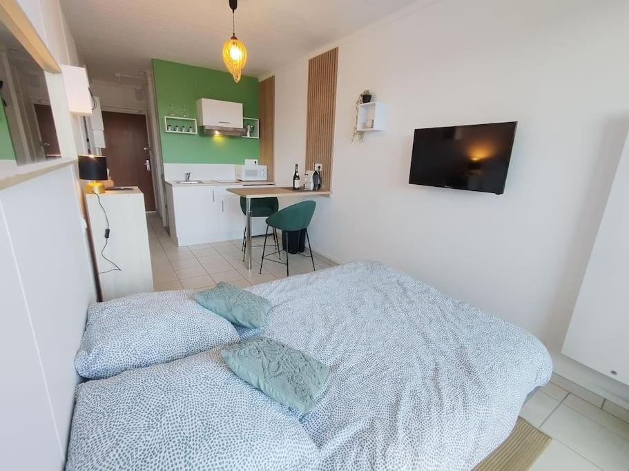 Studio Vue Mer - Plage De Trestraou Perros-Guirec Zewnętrze zdjęcie