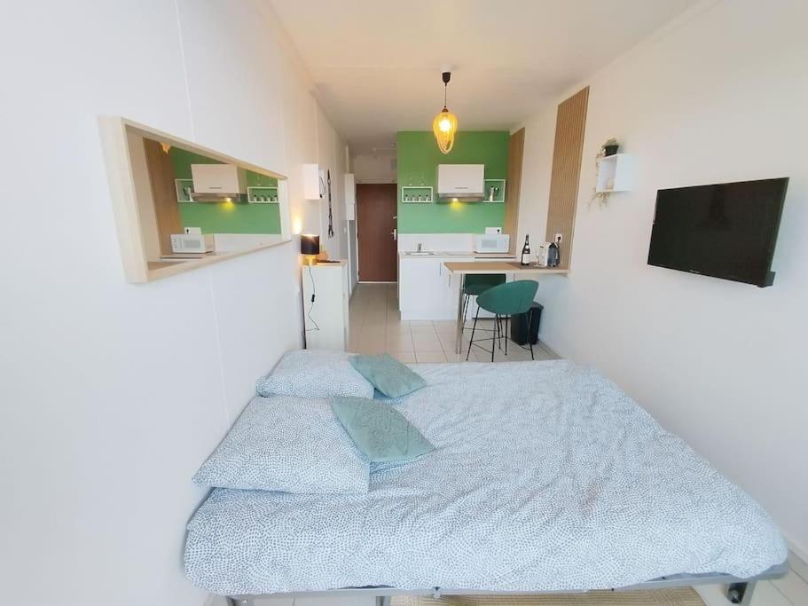 Studio Vue Mer - Plage De Trestraou Perros-Guirec Zewnętrze zdjęcie